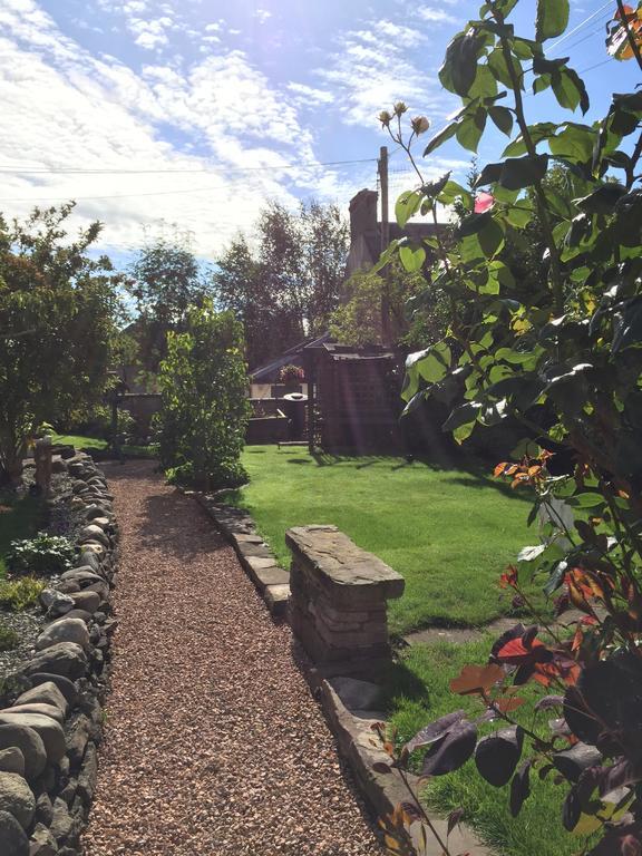 Honeybrook Villa Crieff Exterior photo